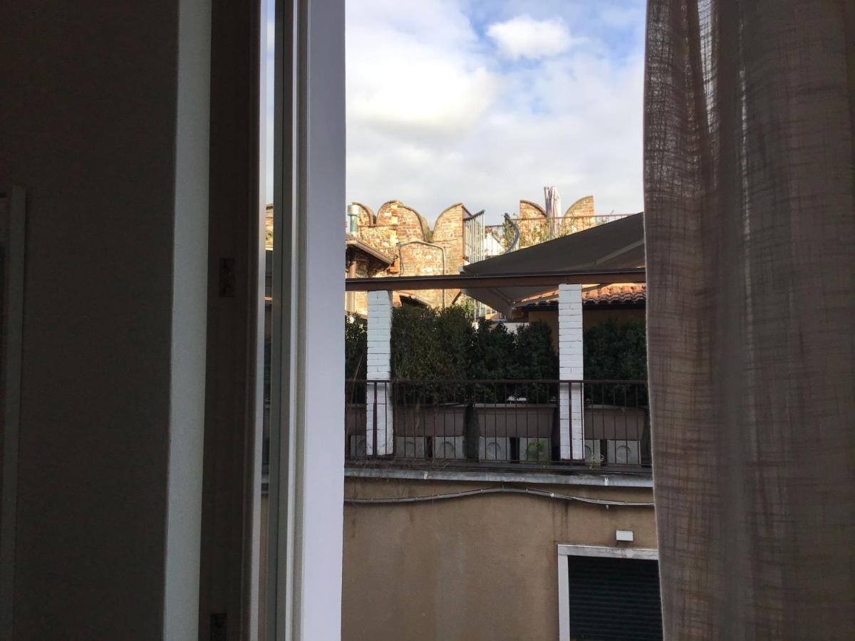 A Due Passi Da Giulietta-Casa Montecchi فيرونا المظهر الخارجي الصورة